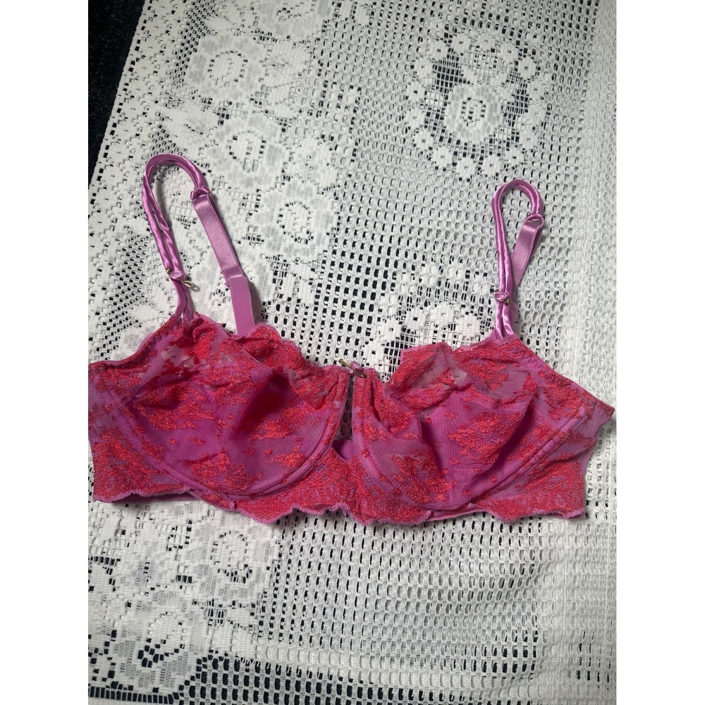 Victorias Secret Lace Bra